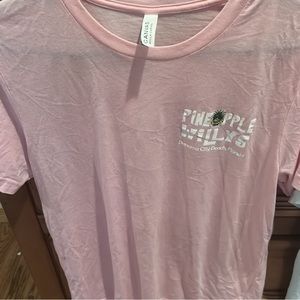 pineapple willy’s t shirt